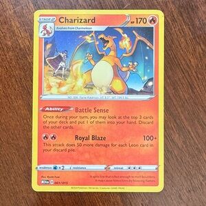 Charizard Pokémon Card